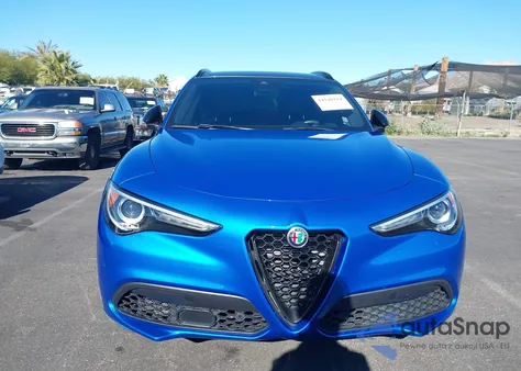 2022 Alfa Romeo Stelvio Veloce Ti Awd z USA, uszkodzony, nr VIN ZASPAKBN5N7D42565